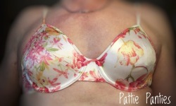 pattiespics: Bra & Panties I wore to work on May 17th.  What