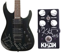 Kirk Hammet signed guitar