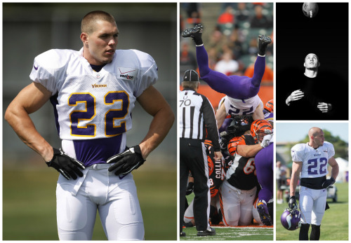 New Harrison Smith (Minnesota Vikings, Notre Dame Fightin’ Irish) photos. Past posts about Harrison Smith: http://hothungjocks.tumblr.com/search/Harrison Smith