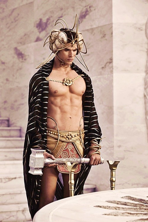 misterlemonzafterlife:  yourstrulymagickghost:Beautiful guy https://MisterLemonzAfterlife.tumblr.com/archive