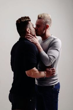 johangoddard:  And then he kissed me ❤ #gay #gaycouple #gaykiss