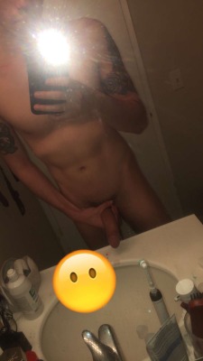 stevenwalkerxxx:  How many of you guys are follow my Instagram