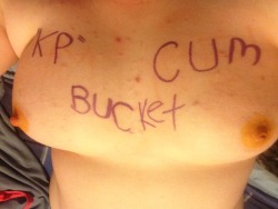 Ok the 9 is backwards! It was suspost to say k9 cum bucket! I