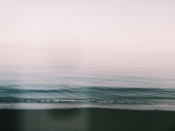 tauronna:  Morning sea is the best