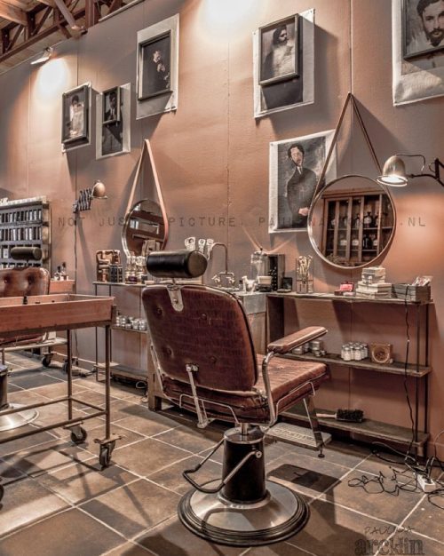 shearclub:  Barber Amsterdam. Great looking shop. 