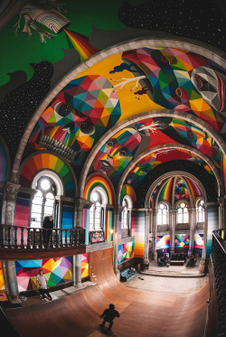 littlelimpstiff14u2:  Okuda San Miguel paints colourful mural