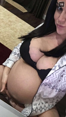 pregnant-whoresxxx:  Pregnancy is a chance to be extreme! I want