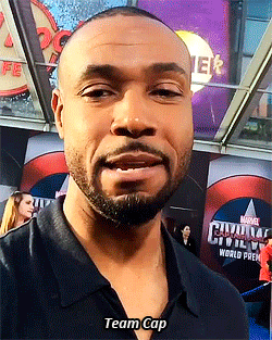 shadowhunterspocdaily:  Isaiah Mustafa attends the premiere of