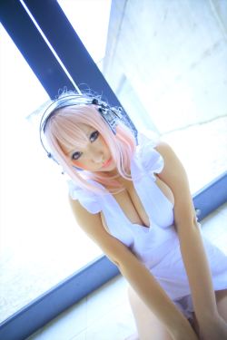 Super Sonico - Super Sonico [Apron] (Saku) 1-7