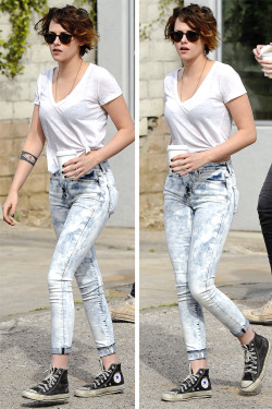 krissteewartss:Kristen out & about in L.A, January 28th 2015