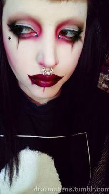 dracmakens:My makeup for today. Felt like doing another michael