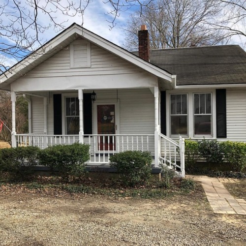 <p>Boy do we have news for you… #springfieldremodel #readytorent  (at Springfield, Tennessee)<br/>
<a href="https://www.instagram.com/p/BsCMQ7KFmy8/?utm_source=ig_tumblr_share&igshid=16rplspmfdd2i">https://www.instagram.com/p/BsCMQ7KFmy8/?utm_source=ig_tumblr_share&igshid=16rplspmfdd2i</a></p>