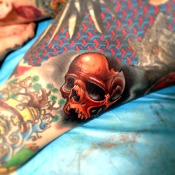 thievinggenius:  Tattoo done by Timmy B. @timmy_b13