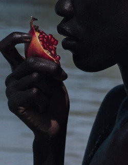 bienenkiste:  Grace Bol by Txema Yeste for Numéro May 2017