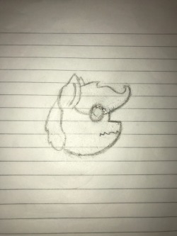  melowshadow:Im new to drawing, so I made a Jade head… Ignore