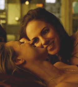 I love girls.