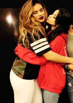 normanisk: Dinah & Camila - Reflection Tour - Red Bank, 3/20