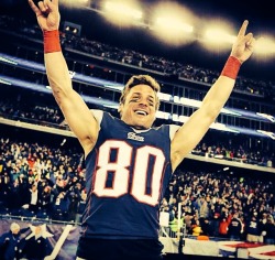 bdsmfratsmuscles:  maledaily:  danny amendola  yes! hot new england