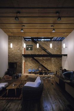 whatisindustrialdesign:  Modern loft in Tokyo by Kozo Takayama.: