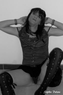 missysweettgirl:  Terrible balls… by Sophie Delane