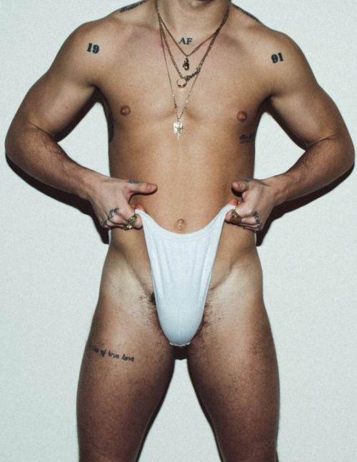 ramses-caesar:  http://ramses-caesar.tumblr.com/archive