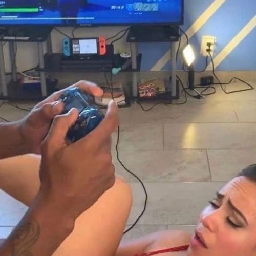 feiticeira-safadaaa:  Vamos jogar?🎮