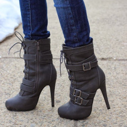 shoespie:    Shoespie Nubuck Bukles Zipper Ankle Boots   Find