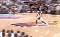 the-ocean-in-one-drop-deactivat:  Michael Jordan with the behind-the-back