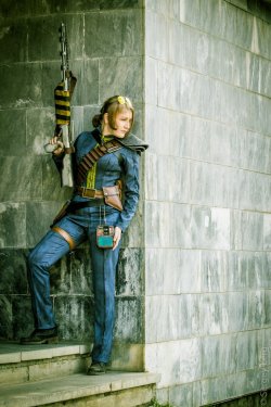 Fallout 2 cosplay - Vault Dweller by MonoAbel 