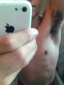 locked7long:  guys-hairy-arm-pits:  Guy’s Hairy Arm Pits  