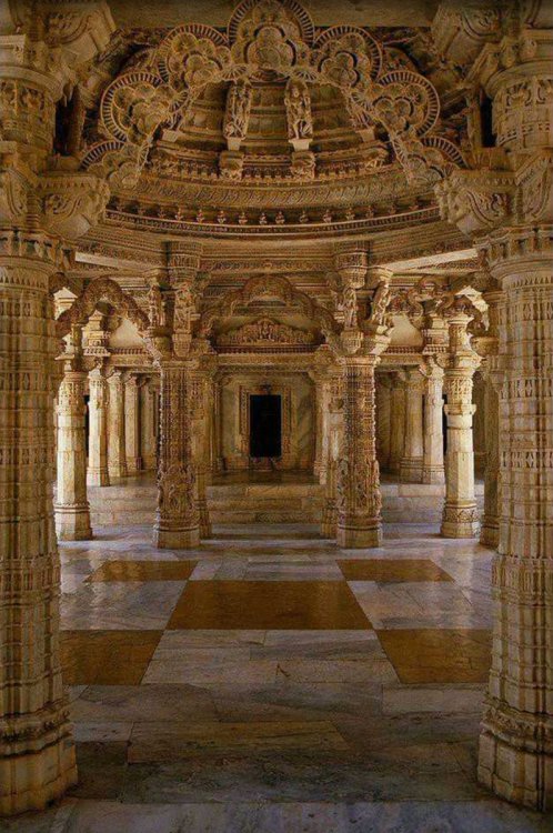 livesunique:Dilwara Jain temples, Mount Abu, Rajasthan, India,Credit: