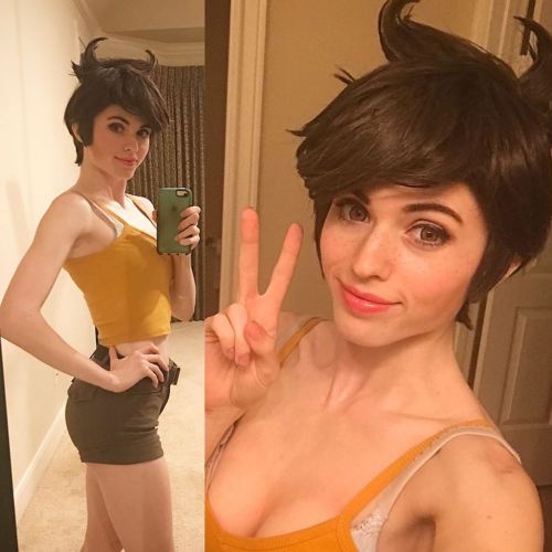 overbutts: Tracer Cosplay fawkin dorbs