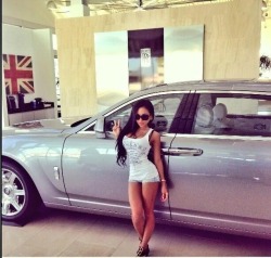 misscjmiles:  Woke up still too short to drive! 