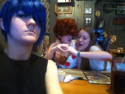 diamondsdroogsy:  Kanker Sister take a trip to Crackle Barrel