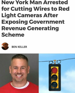 critical-perspective:  cointelpro-plant: Man found the stoplight