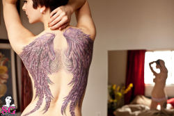 suicide–love:  Favorite SG tattoos ∟ Essence’s backpiece/angel