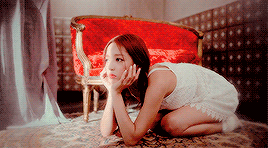 queen-gain:   anonymous asked: mamma mia mv or damaged lady mv  