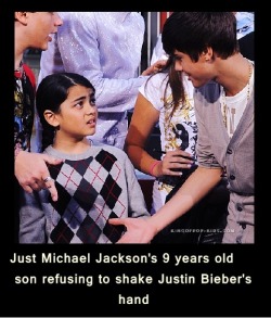 Hahahahaha I love a good Bieber Burn.  ^_^