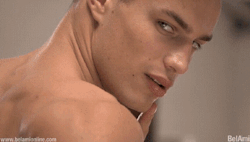 manrumpsxxx:  Follow Me For The Sexiest Rumps On Tumblr