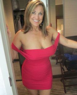 Cougar in red