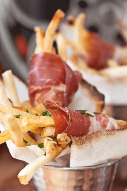verticalfood:  Prosciutto-Wrapped Truffle Fries