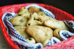 in-my-mouth:  Spinach Fatayer