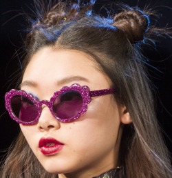 soierose:bae yoon young / anna sui fw 2017