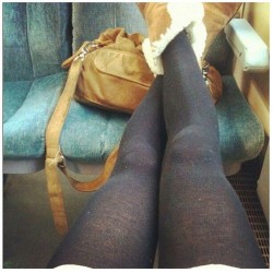 @nicci_91 #feetintights #feet #footfetish #stockings #tights