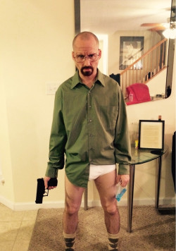 dailybreakingbad:  Did my boyfriends makeup for Halloween. Have