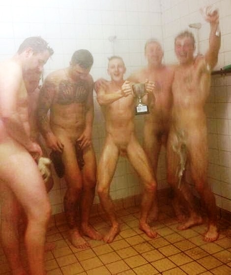 lockerroomguys:  Part 3 of 3Last lot of hot pictures sent through! Enjoy the wet naked goodness!For more pics, follow Lockerroomguys