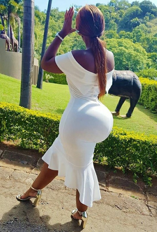 princejazziedad:DeliciouslySexy . Curvy. BootiDelicious African