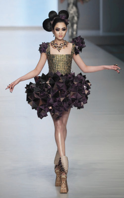 Guo Pei Haute Couture 2010