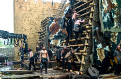 vikingsragnar:Vikings | Behind the Scenes of 3x08 - To the Gates!