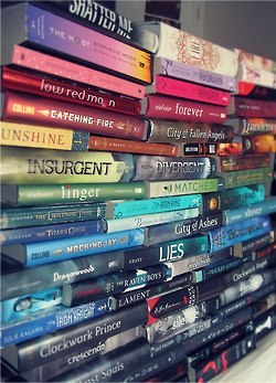 bookiefandom2212:  Books That We Love… As a Fandom we are One